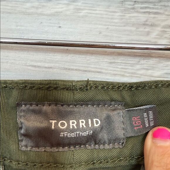 Torrid Olive Wide-Leg Jeans - Picture 2 of 4